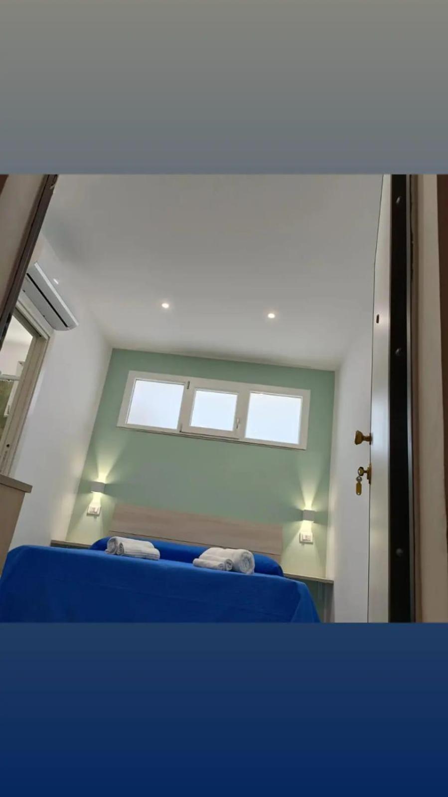 Beach Central Appartment Economy Тропея Экстерьер фото